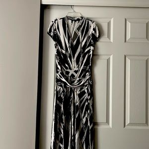 selling a never worn dress from David Meister